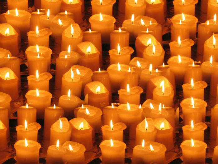 candles-64177_1920